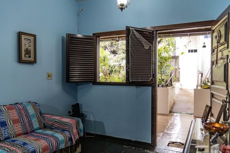Sala de casa para alugar com 3 quartos, 600m² em Palmeiras, Belo Horizonte