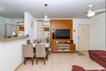 Sala de apartamento para alugar com 2 quartos, 69m² em Salgado Filho, Belo Horizonte