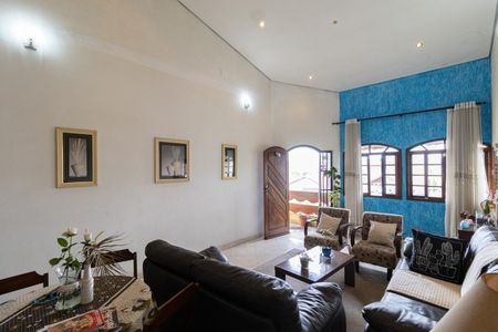 Sala de casa à venda com 3 quartos, 285m² em Cidade Antônio Estêvão de Carvalho, São Paulo