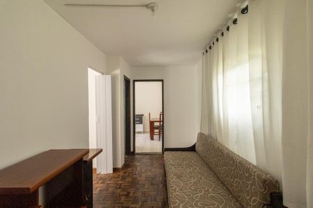Sala de casa para alugar com 2 quartos, 50m² em Uberaba, Curitiba