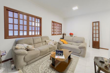 Sala de casa para alugar com 3 quartos, 132m² em Loteamento Villa Branca, Jacareí