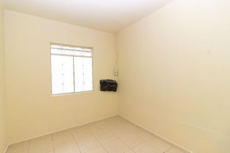 Quarto de casa para alugar com 1 quarto, 70m² em Osvaldo Cruz, Rio de Janeiro