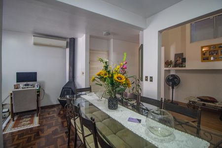 Sala 2 de casa à venda com 3 quartos, 115m² em Santo Antônio, Porto Alegre