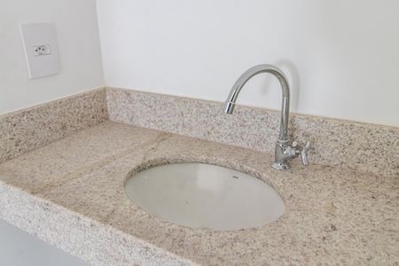 Lavabo de apartamento à venda com 3 quartos, 120m² em Centro Comercial Jubran, Barueri
