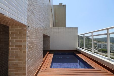 Varanda de apartamento para alugar com 4 quartos, 300m² em Parque Enseada, Guarujá