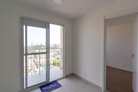 Sala/Cozinha de apartamento para alugar com 1 quarto, 27m² em Jardim Itacolomi, São Paulo