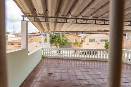 Vista da Sala de casa à venda com 2 quartos, 140m² em Jardim São Gabriel, Campinas
