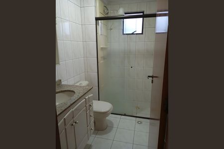 Banheiro de apartamento para alugar com 2 quartos, 70m² em Vila Emilio, Mauá