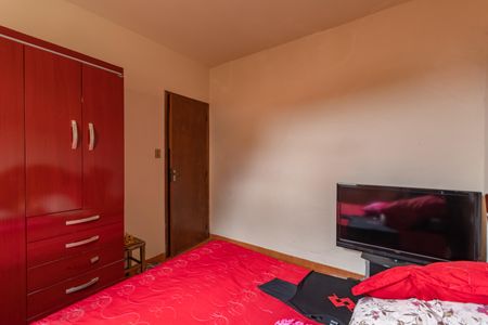 Quarto 1 de casa à venda com 3 quartos, 360m² em Novo Glória, Belo Horizonte