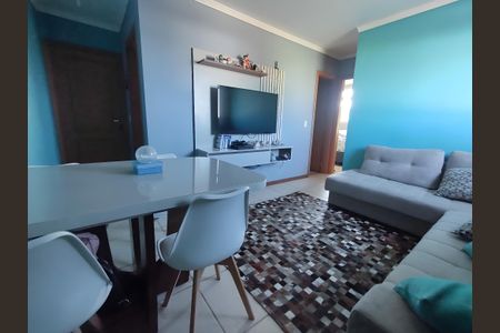 Sala de apartamento à venda com 2 quartos, 62m² em Novo Eldorado, Contagem
