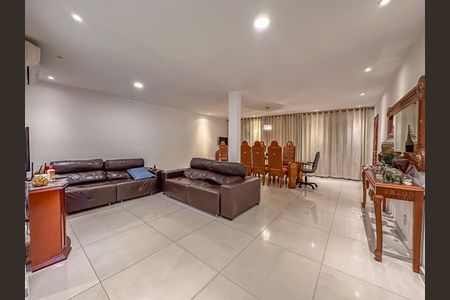 Sala 1 de casa para alugar com 3 quartos, 810m² em Botafogo, Rio de Janeiro