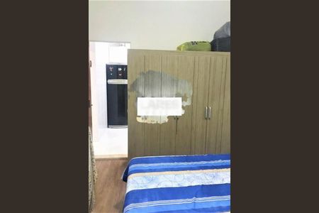 Casa à venda com 3 quartos, 270m² em Jardim Primeiro de Maio (Chacara Fazendinha), Osasco