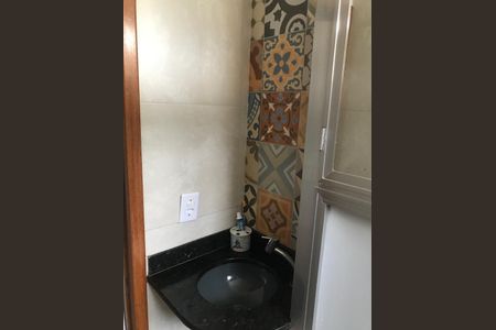 Apartamento à venda com 2 quartos, 48m² em Camorim, Rio de Janeiro