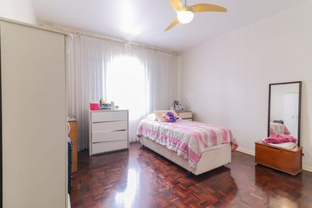 Quarto 1 de casa para alugar com 5 quartos, 299m² em Cidade São Francisco, São Paulo