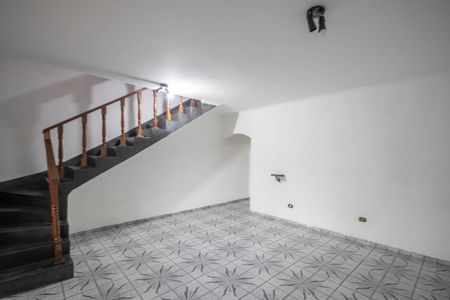 Sala de casa para alugar com 2 quartos, 180m² em Parque Novo Mundo, São Paulo