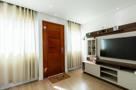 Sala de casa de condomínio à venda com 2 quartos, 60m² em Vila Paranagua, São Paulo