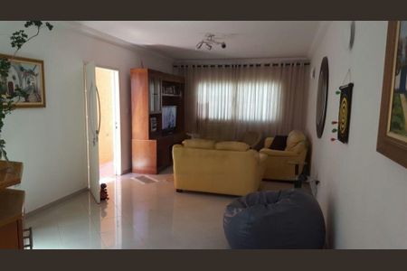 Casa à venda com 3 quartos, 200m² em Jardim Pinheiros, São Paulo