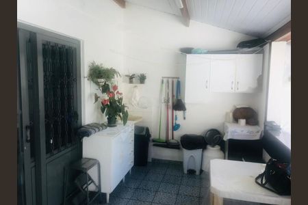 Casa à venda com 3 quartos, 150m² em Cangaiba, São Paulo