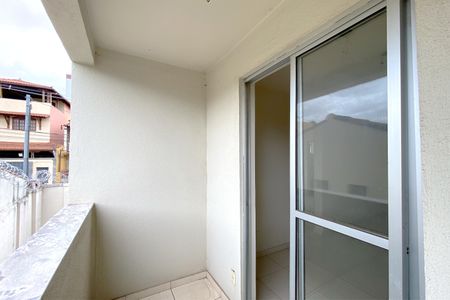 Varanda da Sala de apartamento à venda com 2 quartos, 54m² em João Pinheiro, Belo Horizonte