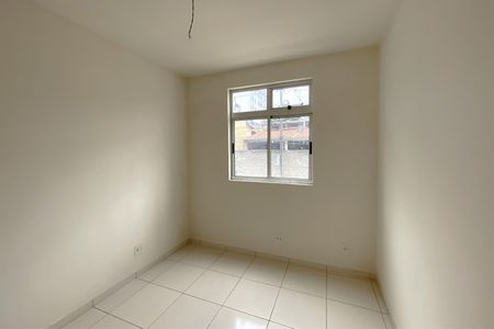 Quarto 1 de apartamento à venda com 2 quartos, 54m² em João Pinheiro, Belo Horizonte