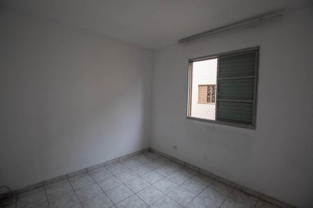 Quarto 1 de apartamento para alugar com 2 quartos, 50m² em Jardim Martins Silva, São Paulo