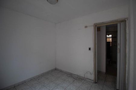Quarto 2 de apartamento para alugar com 2 quartos, 50m² em Jardim Martins Silva, São Paulo