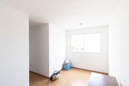 Sala de apartamento para alugar com 2 quartos, 41m² em Inhoaíba, Rio de Janeiro
