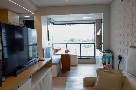 Sala de apartamento à venda com 2 quartos, 62m² em Bela Vista, Osasco