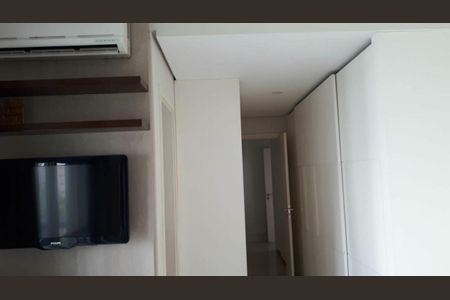 Apartamento à venda com 2 quartos, 160m² em Parque do Morumbi, São Paulo