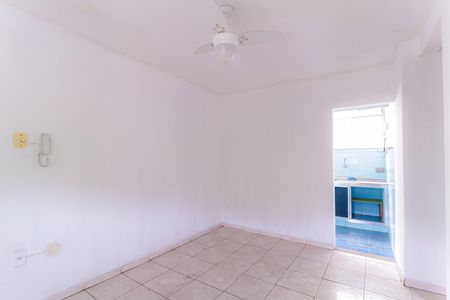 Sala de apartamento para alugar com 2 quartos, 70m² em Inhaúma, Rio de Janeiro