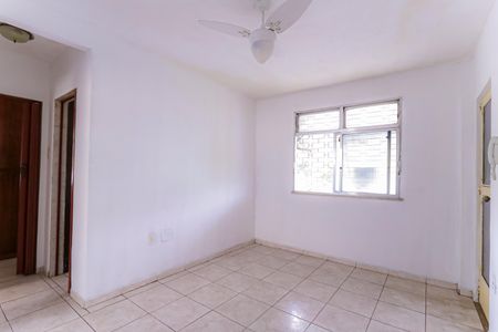 Sala de apartamento para alugar com 2 quartos, 70m² em Inhaúma, Rio de Janeiro