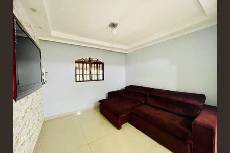 Sala de casa de condomínio para alugar com 2 quartos, 150m² em Jardim Guilhermino, Guarulhos
