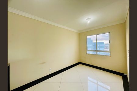 Sala de apartamento à venda com 3 quartos, 52m² em Vila Florida, Guarulhos