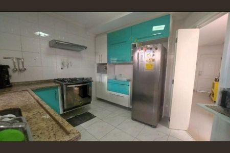 Casa à venda com 3 quartos, 130m² em Jardim Taquaral, São Paulo