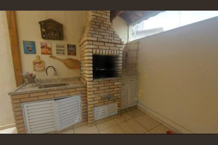 Casa à venda com 3 quartos, 130m² em Jardim Taquaral, São Paulo