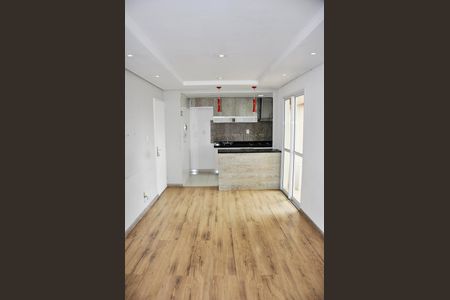 Sala de apartamento à venda com 2 quartos, 51m² em Vila Cruz das Almas, São Paulo