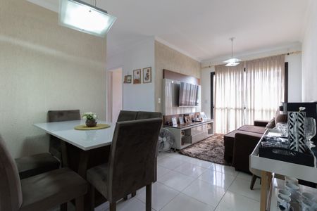 Sala de apartamento à venda com 3 quartos, 62m² em Vila Arapua, São Paulo