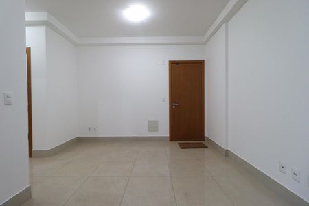 Sala de apartamento para alugar com 1 quarto, 50m² em Ribeirânia, Ribeirão Preto