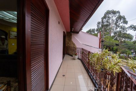 Varanda de casa para alugar com 3 quartos, 300m² em Parque Paineiras, São Paulo