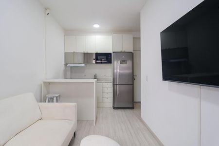Sala de apartamento à venda com 2 quartos, 39m² em Cidade Jardim, São Paulo