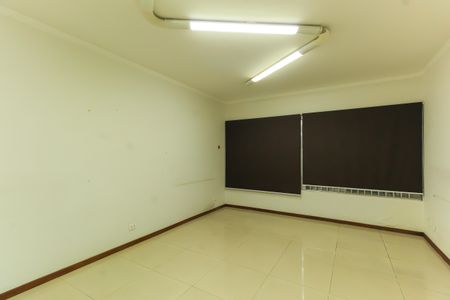 Sala de casa para alugar com 4 quartos, 256m² em Vila Regente Feijó, São Paulo