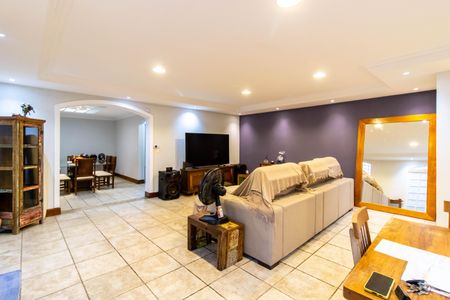 Sala de casa à venda com 3 quartos, 308m² em Vila Zamataro, Guarulhos