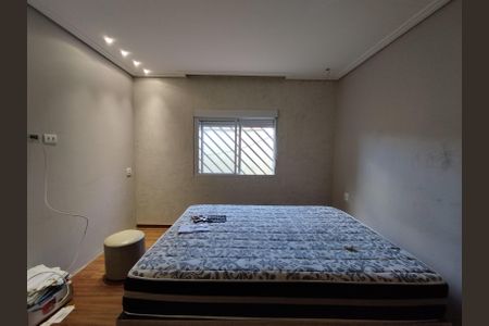 Quarto 1 de casa para alugar com 2 quartos, 90m² em Jardim Maria Estela, São Paulo