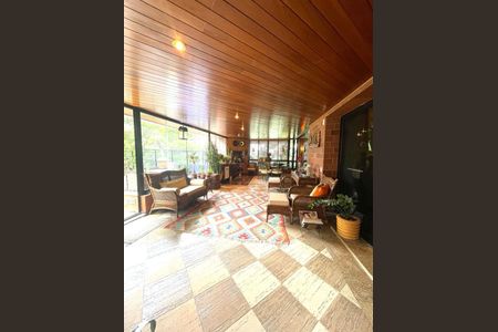 Varanda de apartamento para alugar com 5 quartos, 320m² em Jardim Vitória Régia, São Paulo