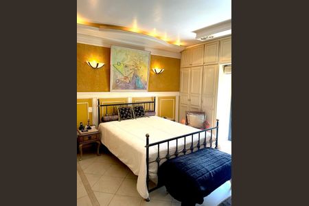 Quarto de apartamento para alugar com 5 quartos, 320m² em Jardim Vitória Régia, São Paulo