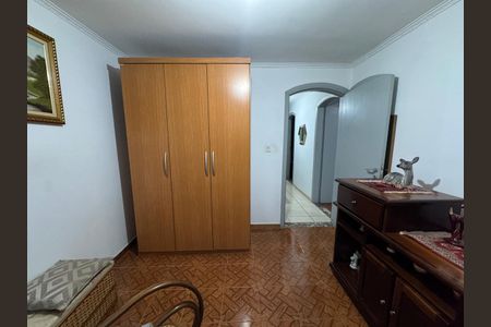 Casa à venda com 3 quartos, 180m² em Nova Gerti, São Caetano do Sul