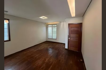 Sala de casa para alugar com 4 quartos, 583m² em São Bento, Belo Horizonte