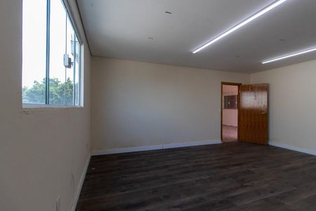 Casa para alugar com 3 quartos, 270m² em Baeta Neves, São Bernardo do Campo