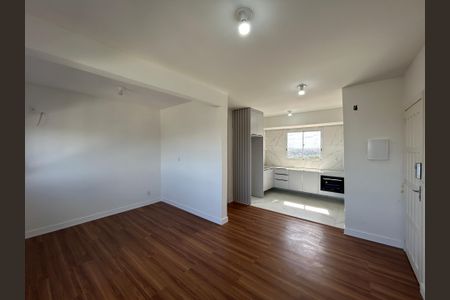 Sala de apartamento para alugar com 2 quartos, 60m² em Rondônia, Novo Hamburgo