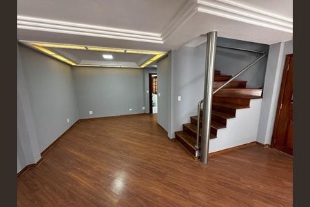 Casa para alugar com 6 quartos, 380m² em Vila Jordanopolis, São Bernardo do Campo